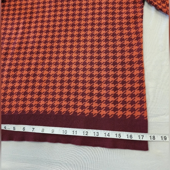 NWT Kim Rogers Women's Wine Houndstooth Crew Long Sleeve Pullover Sweater, sz MD - Picture 6 of 15